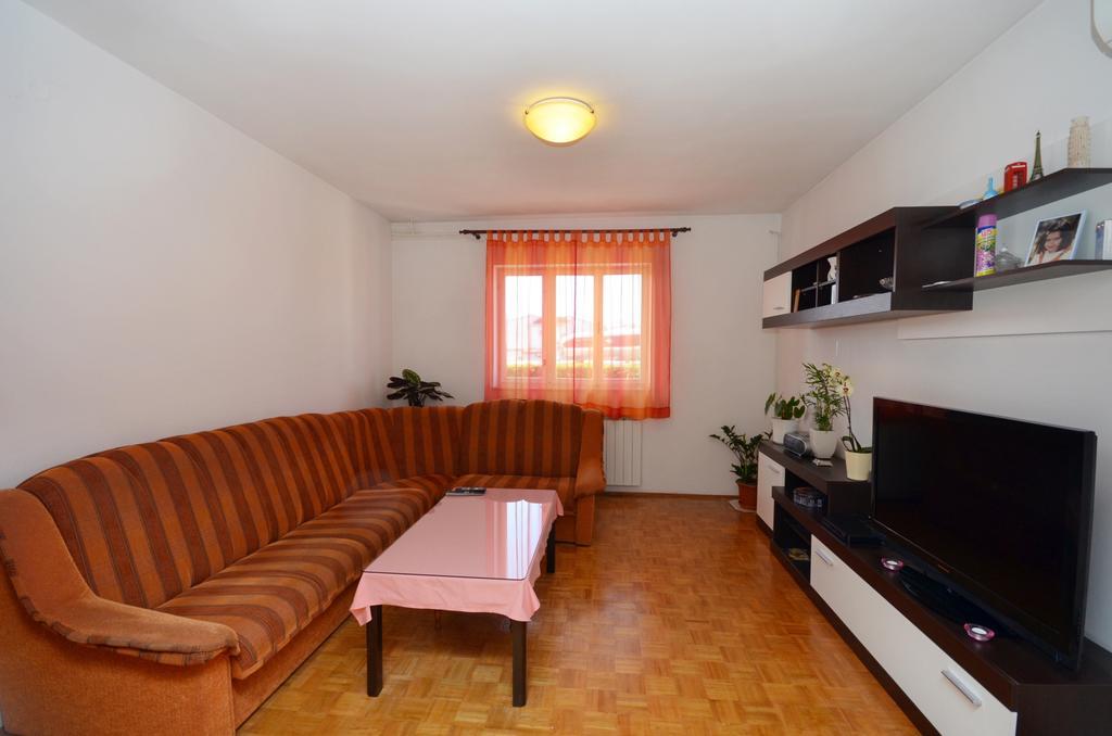 Apartment Marija Vodice Buitenkant foto