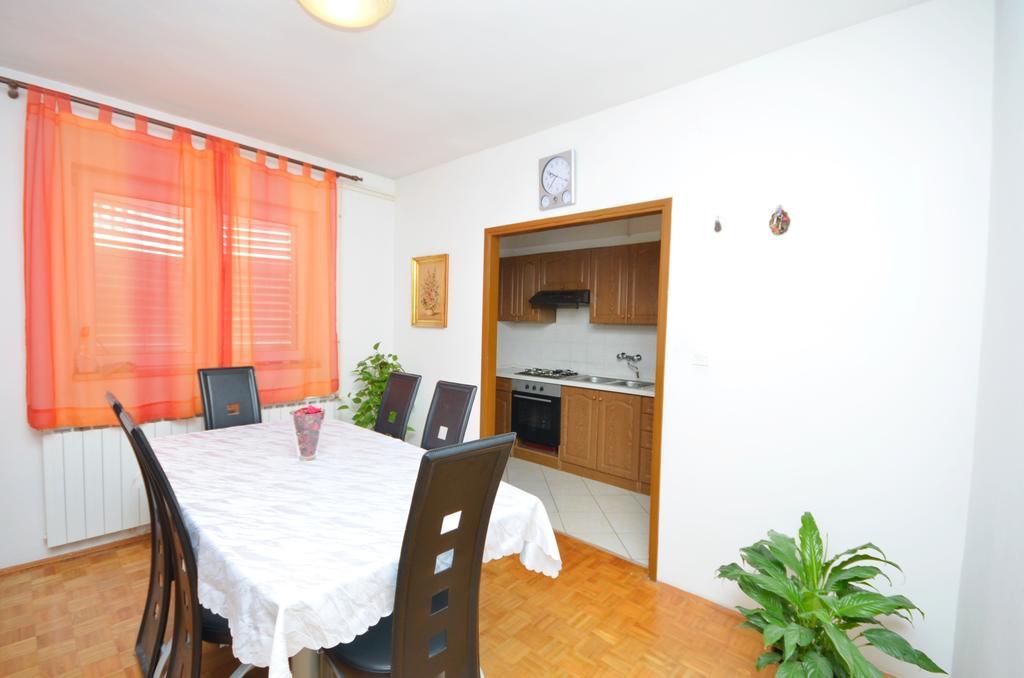 Apartment Marija Vodice Buitenkant foto