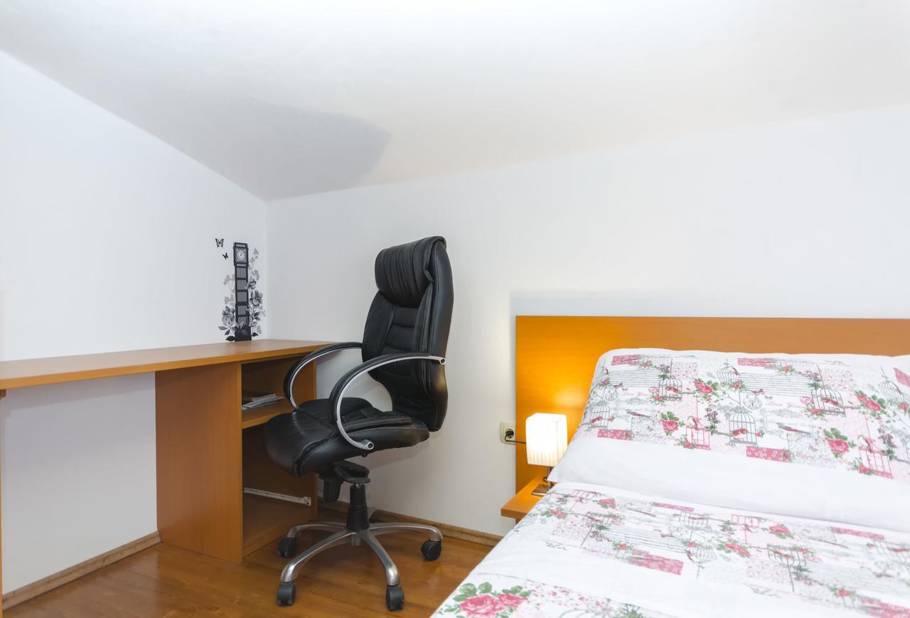 Apartment Marija Vodice Buitenkant foto